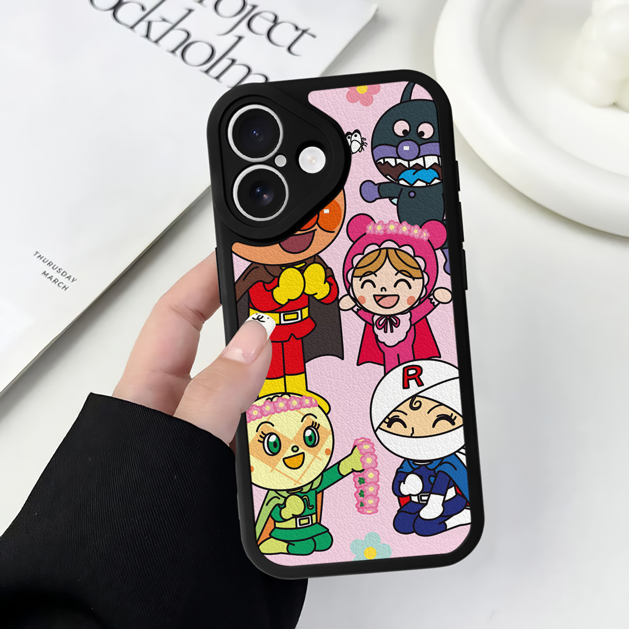（画像用） アンパンマン Anpanman 【iPhone 16シリーズ対応】シリコンスマホケース（レザー調） 材質：シリコン